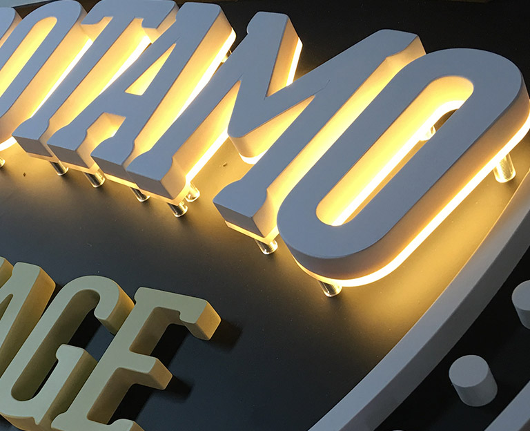 Lettere scatolate luminose 1